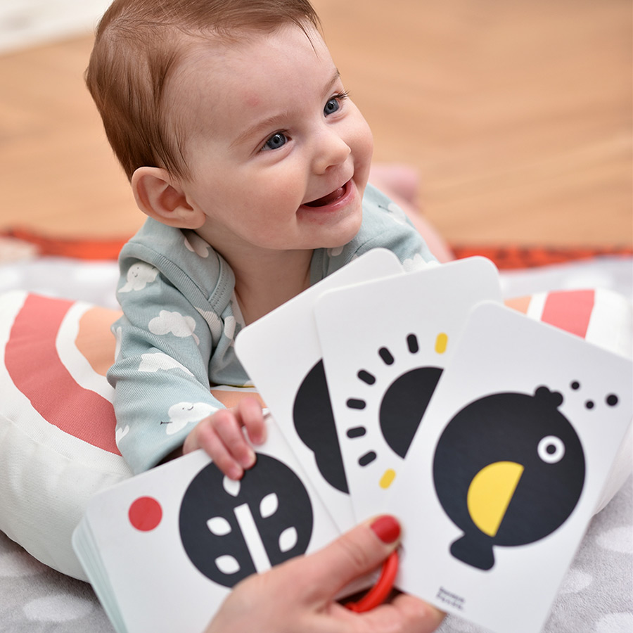 High-Contrast Art for Babys Developing Eyes Giantsuper Construct-O-Cards Tummy Time Interlocking Flash Cards 
